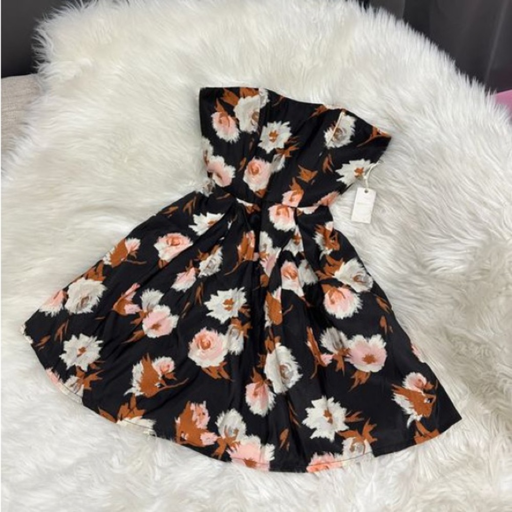 NWT Forever 21 Women’s Black Floral Strapless Dress